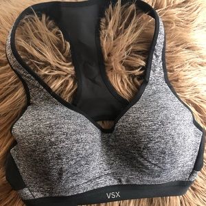 Victoria’s Secret Sports Bra 34B